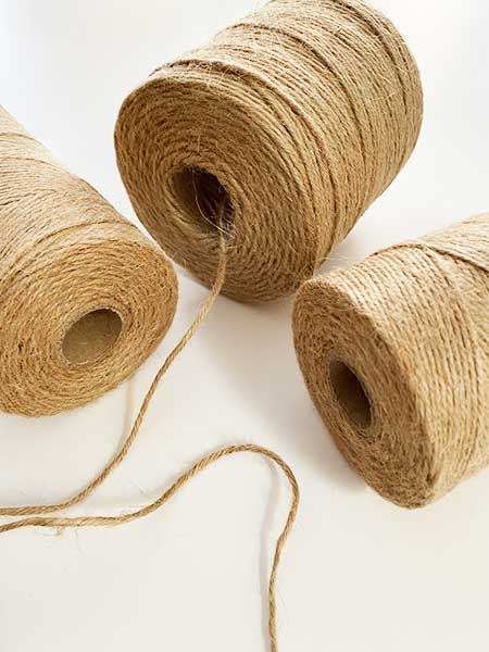 ficelle-artisanale-ernest-et-lulu packaging zéro déchet pour mouchoirs en tissu bio francais et responsable