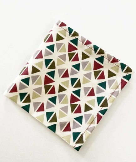 mouchoir en tissu motif triangles