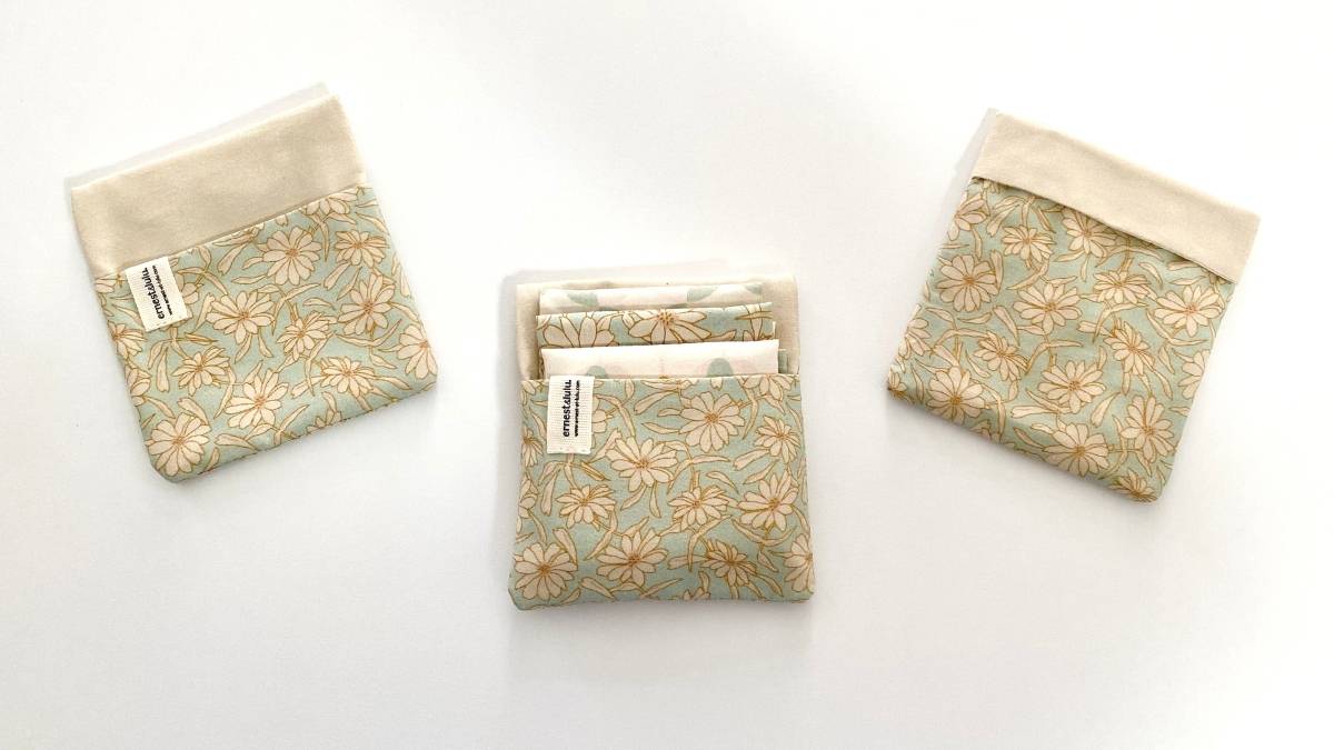 Pochette mouchoir tissu fleurs vintage